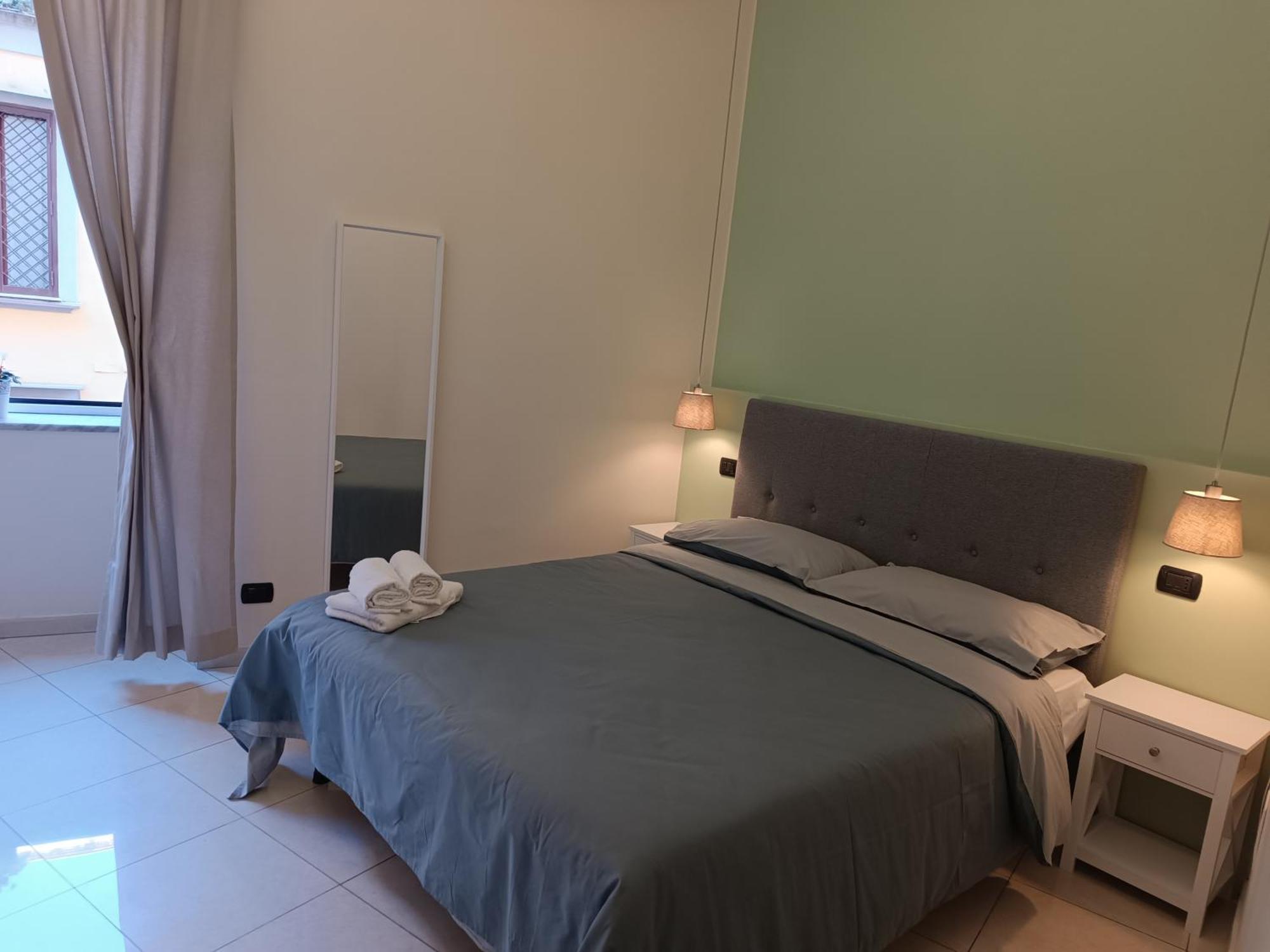 Residenza Geri - Suite And Home Napoli Centro ภายนอก รูปภาพ