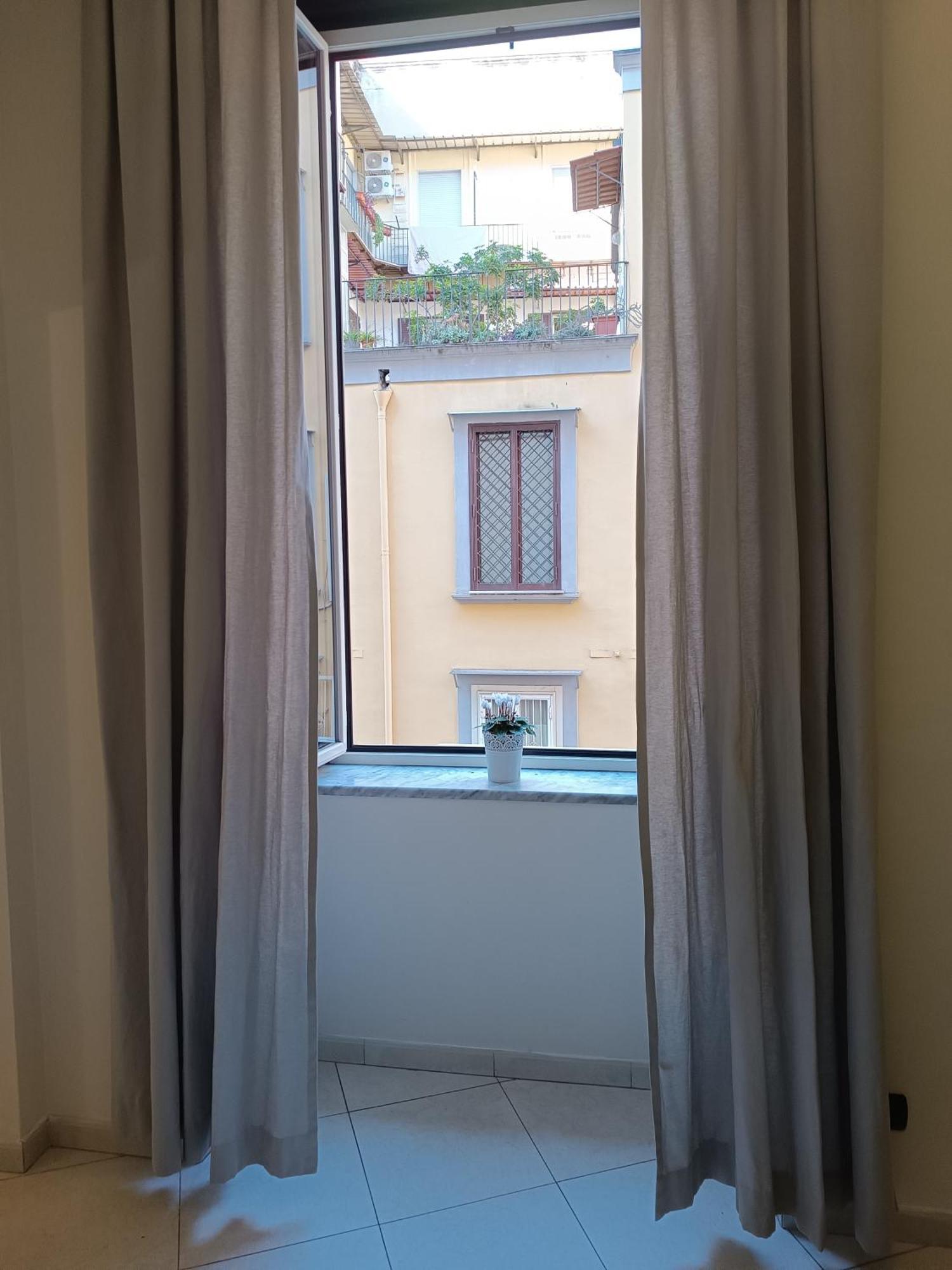 Residenza Geri - Suite And Home Napoli Centro ภายนอก รูปภาพ